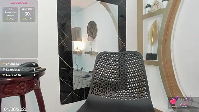 Vicky_Hottman live