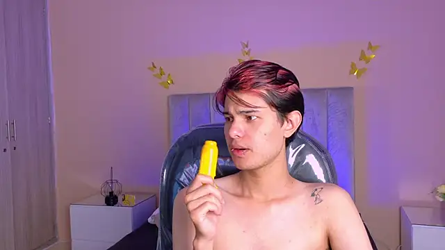 Derek_Sinn live