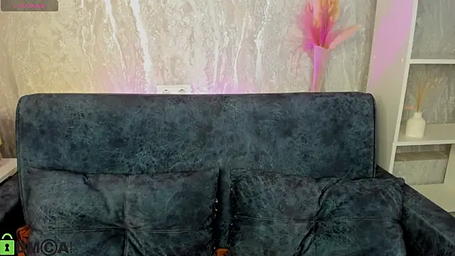 Velvet_Kisss live
