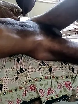Chocolate_stud10 live