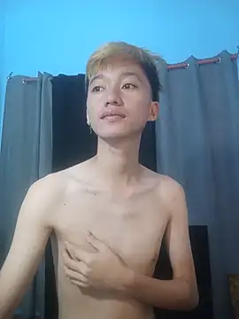 Fem_phiLboy69 live