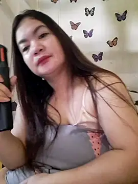 Safiyawild69 live