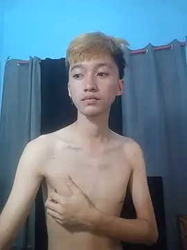 Fem_phiLboy69 live