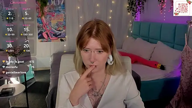 Elira_Vane live
