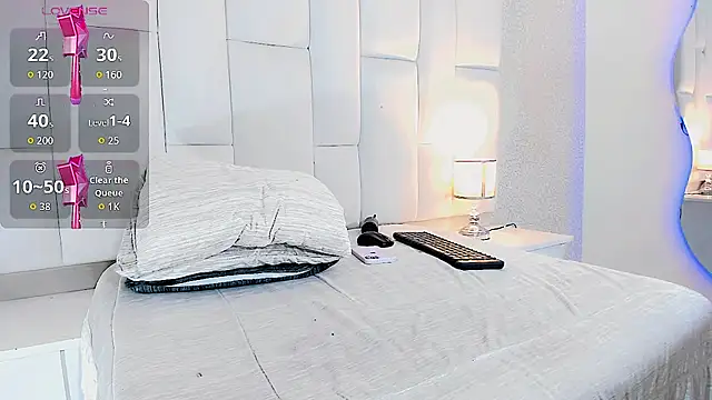 andrea_alvarz live