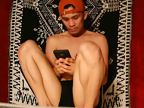 HOT-ASIANBABYBOY live