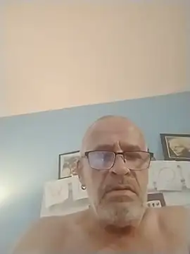 Alleinzuhause live