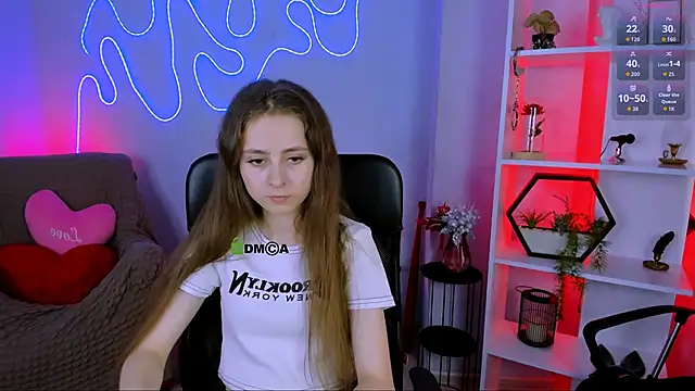 rebecca_smile live