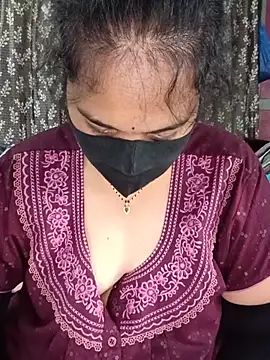 Priyanka__0 live