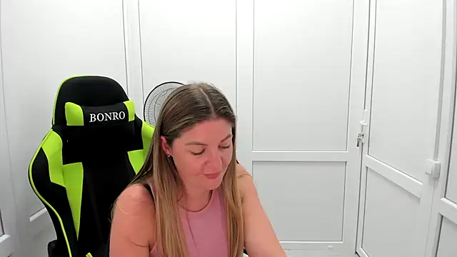 MiaSummerr_ live