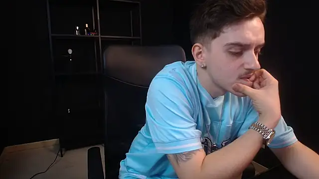 FelixStarkk live