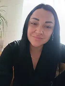 Elsie-Nora live