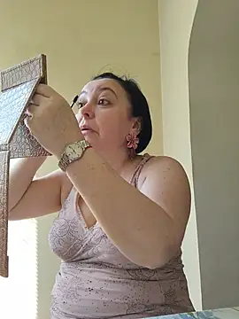 EmmaEmmy40 live