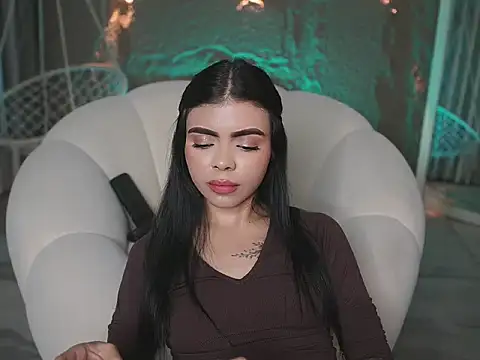 AlegraBrown live