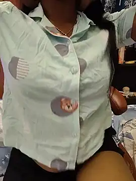 priya_26 live