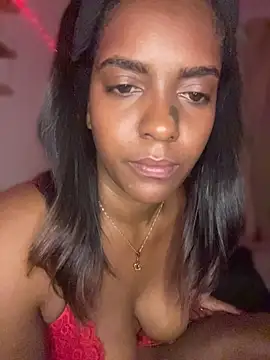 Emilly_Mayfair profile