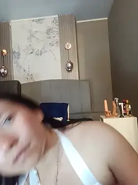 Chloe16_ live