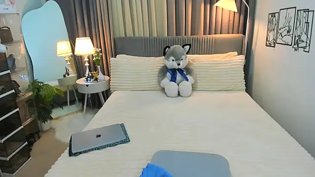 Madylein_Holland live