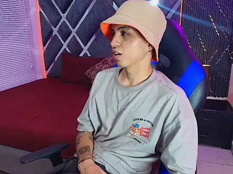 cameron_lux77 live