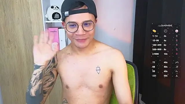 Im_Marco_ live