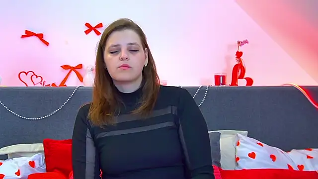 AlexaAvery live