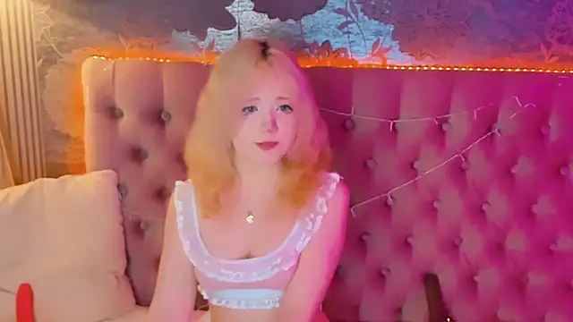 EmilyAngells live