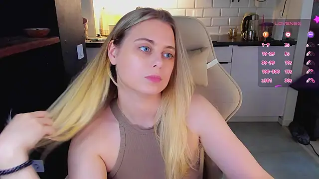 blonde_kellyy live