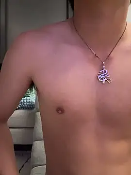 kux_llmo6 live