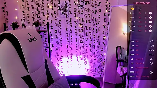 LinaBlossom_ live