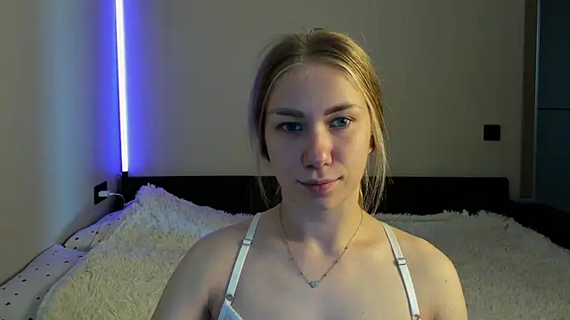 AnnaAlexArti live