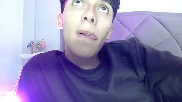 ethan_twink22 live