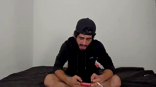 Aron_go live