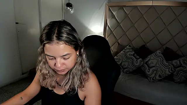 dulce_lyraa1 profile