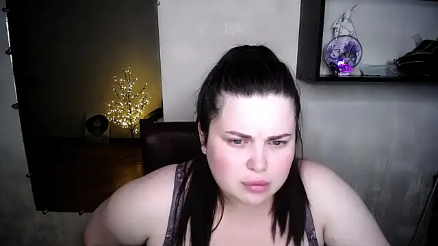 Emily_Mo live