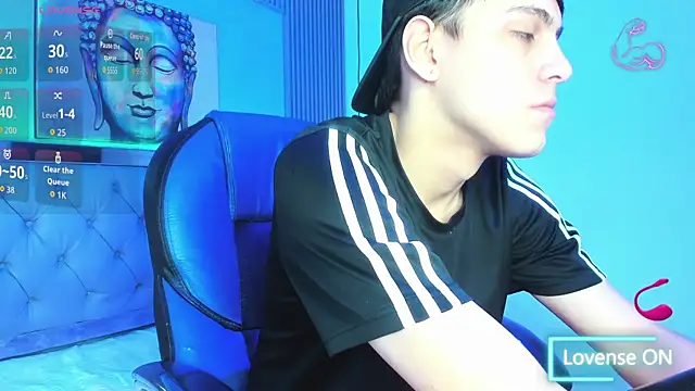 Ethanx18_ live
