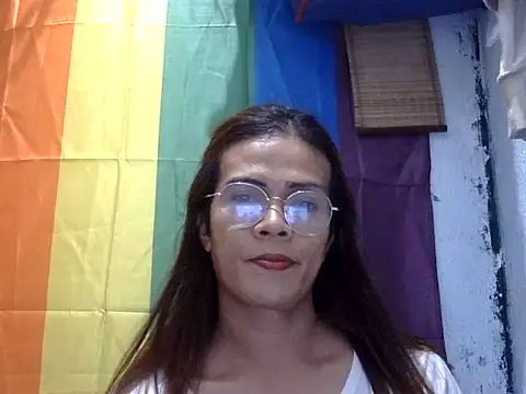 juicycum069 live