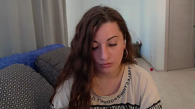 Helen_Adams_ live