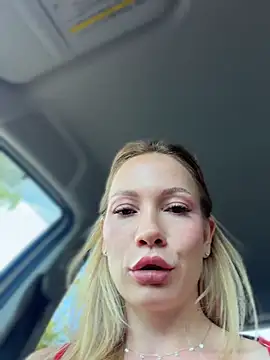LavenderHot live