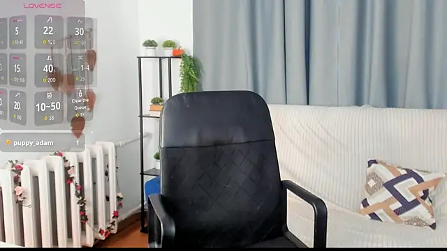Glitch_Doll live