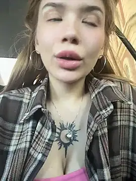 FlashTitsRoyal live