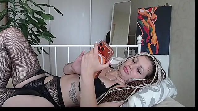 ShyEvaa live
