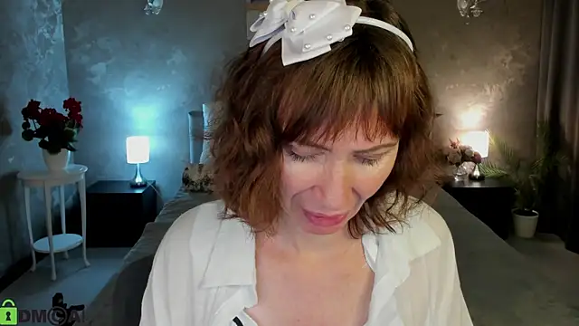 gracekellyyy live