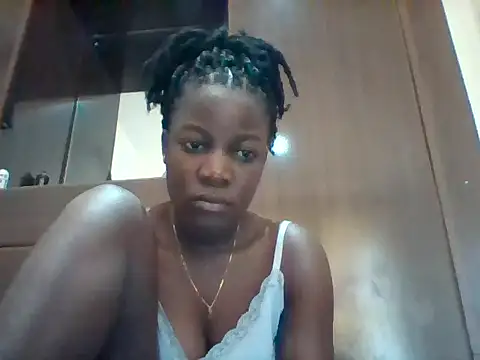 zainaxxxxx live