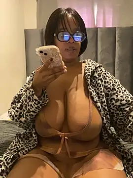 Saggy_areola95 live