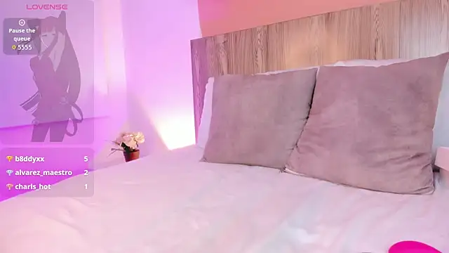Clara_Luu live