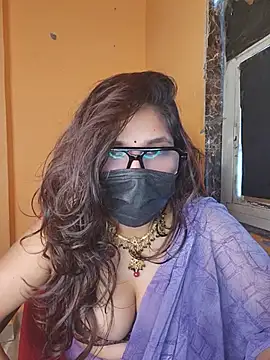 callmeshreya live