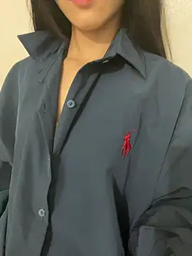 Desi_sara live
