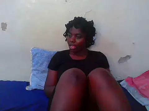 East_queene live