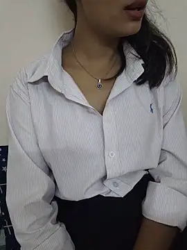Ritika_jha01 live