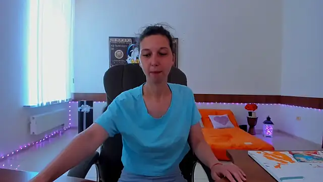 Ellina_Star live